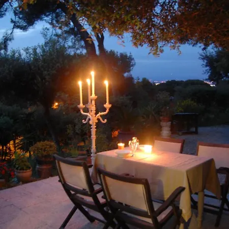 Magnifique De La Garoupe Au Cap D'antibes à 300m Des Plages Casa de Férias Antibes