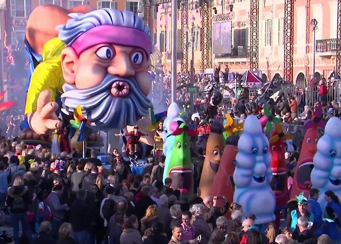 Magnifique De La Garoupe Au Cap D'antibes à 300m Des Plages Casa de Férias *