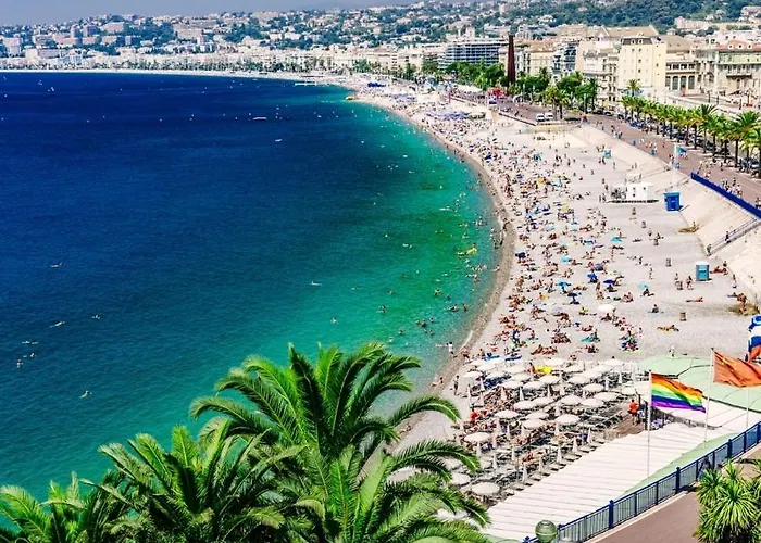 Magnifique De La Garoupe Au Cap D'antibes à 300m Des Plages Casa vacanze
