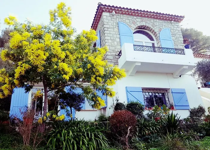 Magnifique De La Garoupe Au Cap D'antibes à 300m Des Plages Casa vacanze *