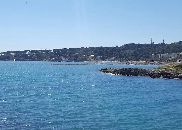 Magnifique De La Garoupe Au Cap D'antibes à 300m Des Plages